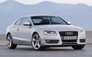 Audi A5 Coupe 3.2 2007 года